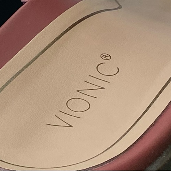 Vionic sandals - Picture 3 of 12